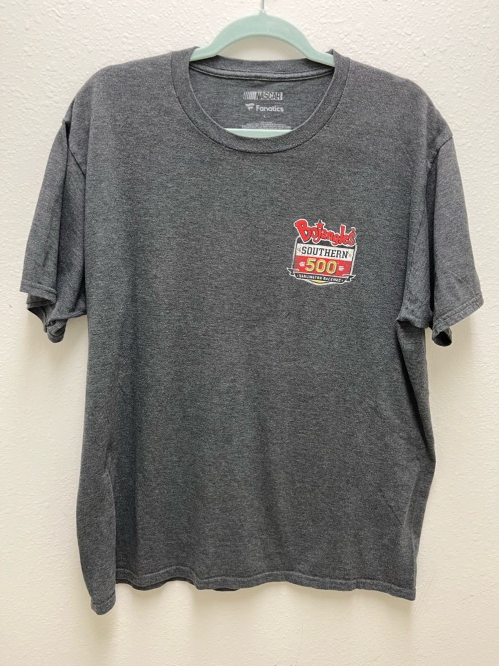 Fanatics Charcoal Gray NASCAR Bojangles Southern 500 Graphic Tee Size L